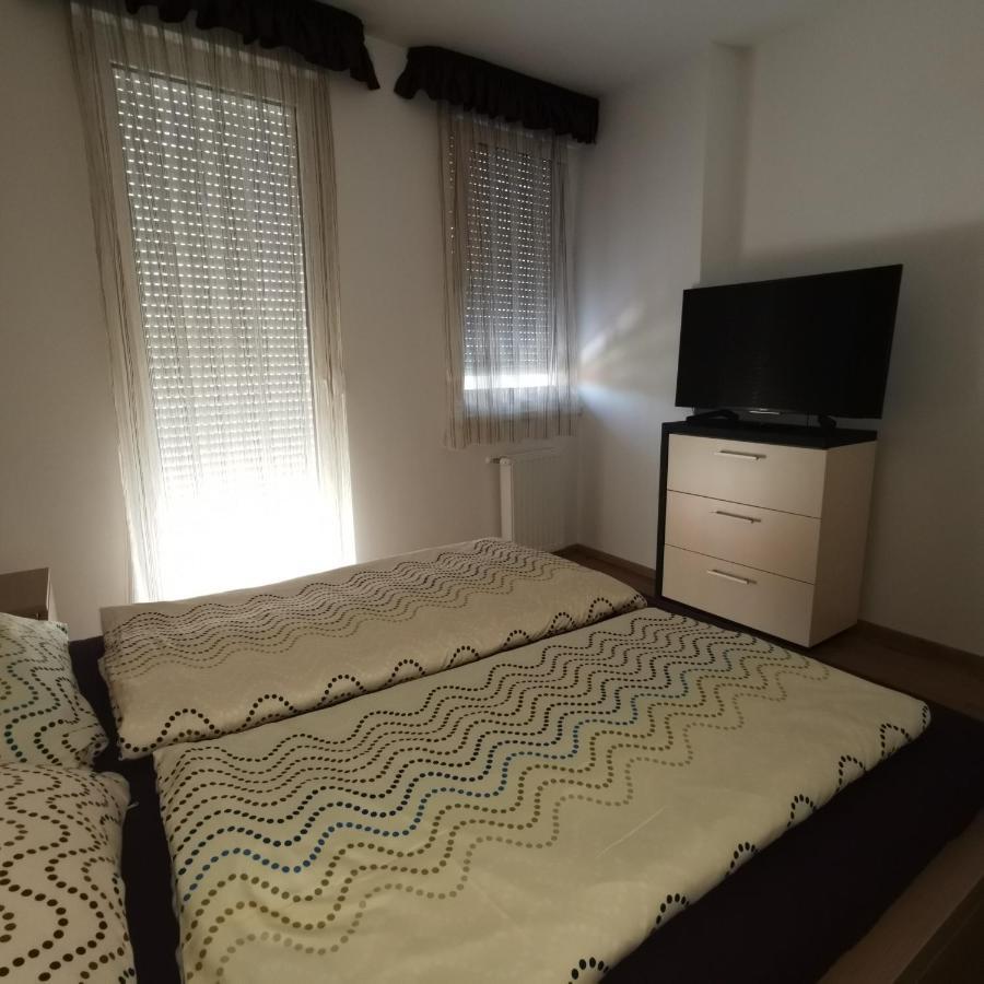 Noemi Wellness Apartman Siofok Bagian luar foto