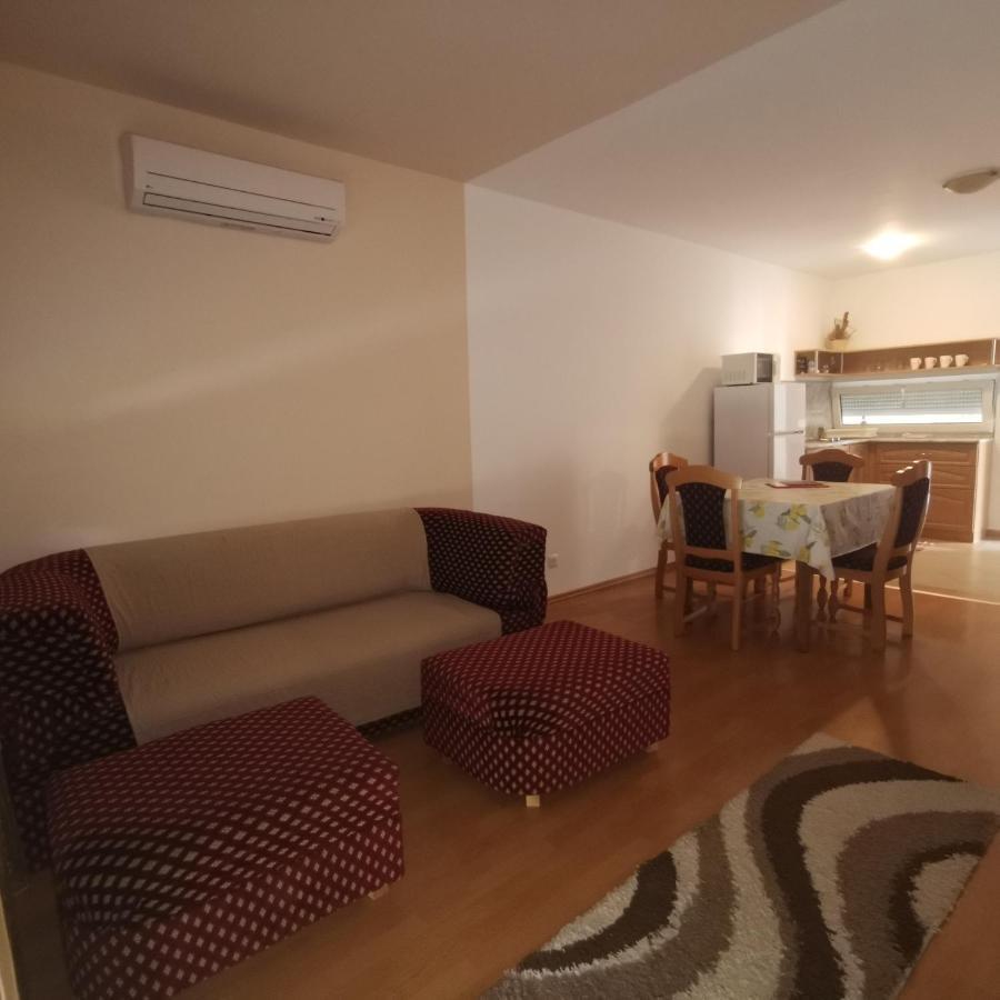 Noemi Wellness Apartman Siofok Bagian luar foto