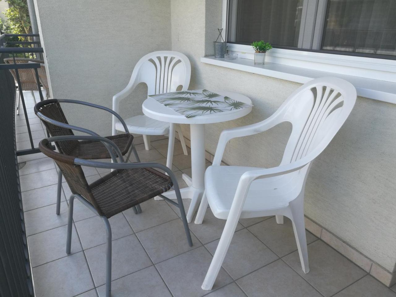 Noemi Wellness Apartman Siofok Bagian luar foto